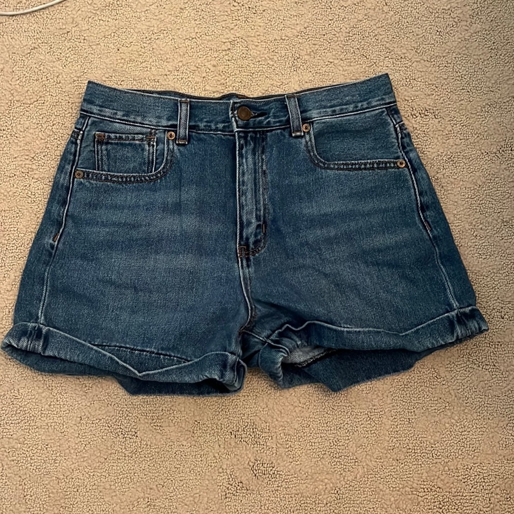 American Eagle “Mom Short” Jean shorts